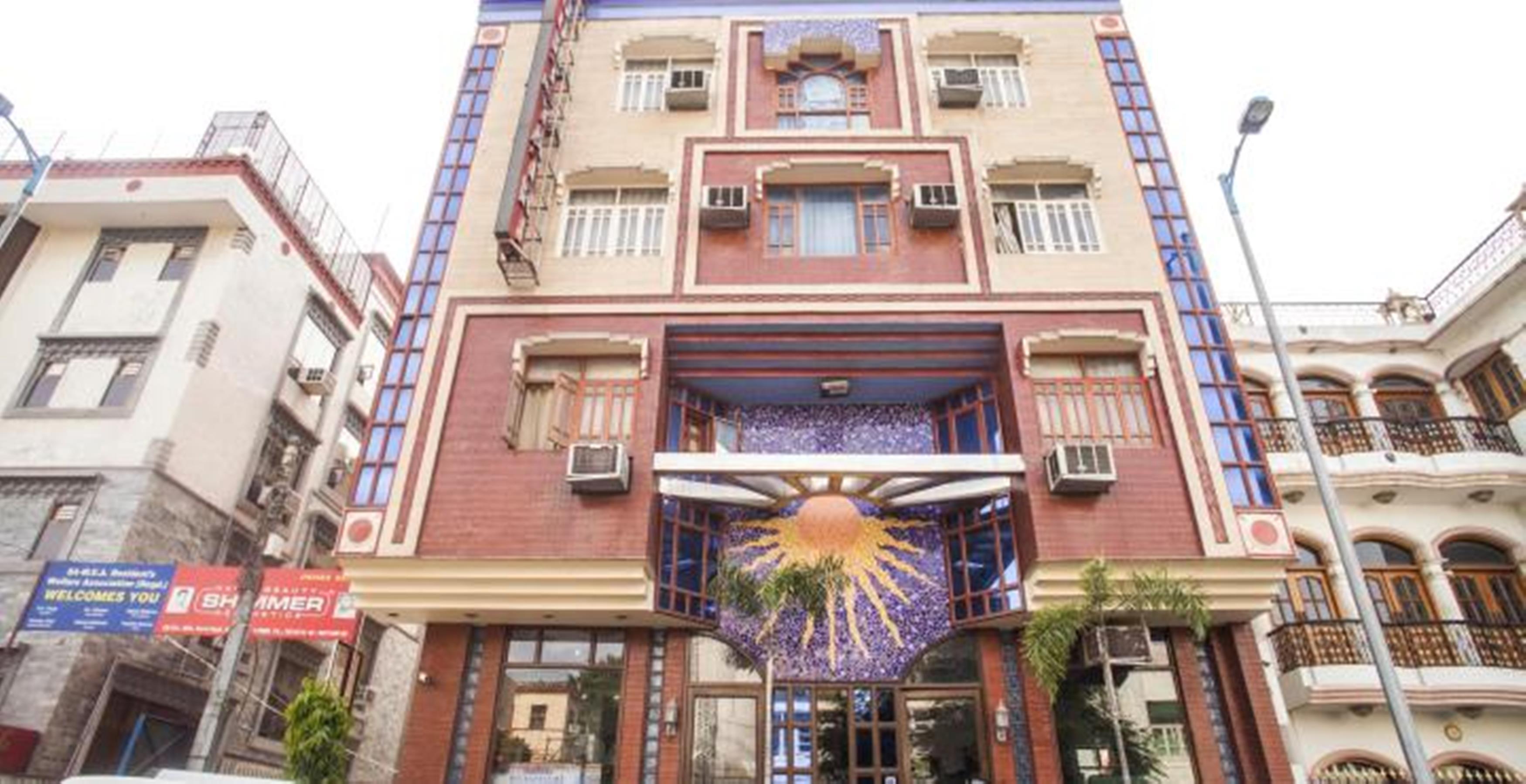 The Suncourt Hotel Yatri Delhi  Exterior photo