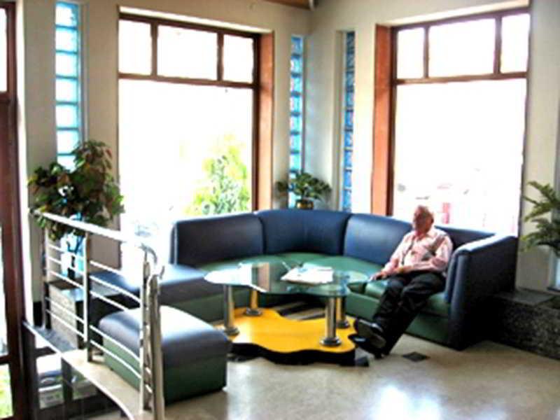 The Suncourt Hotel Yatri Delhi  Exterior photo
